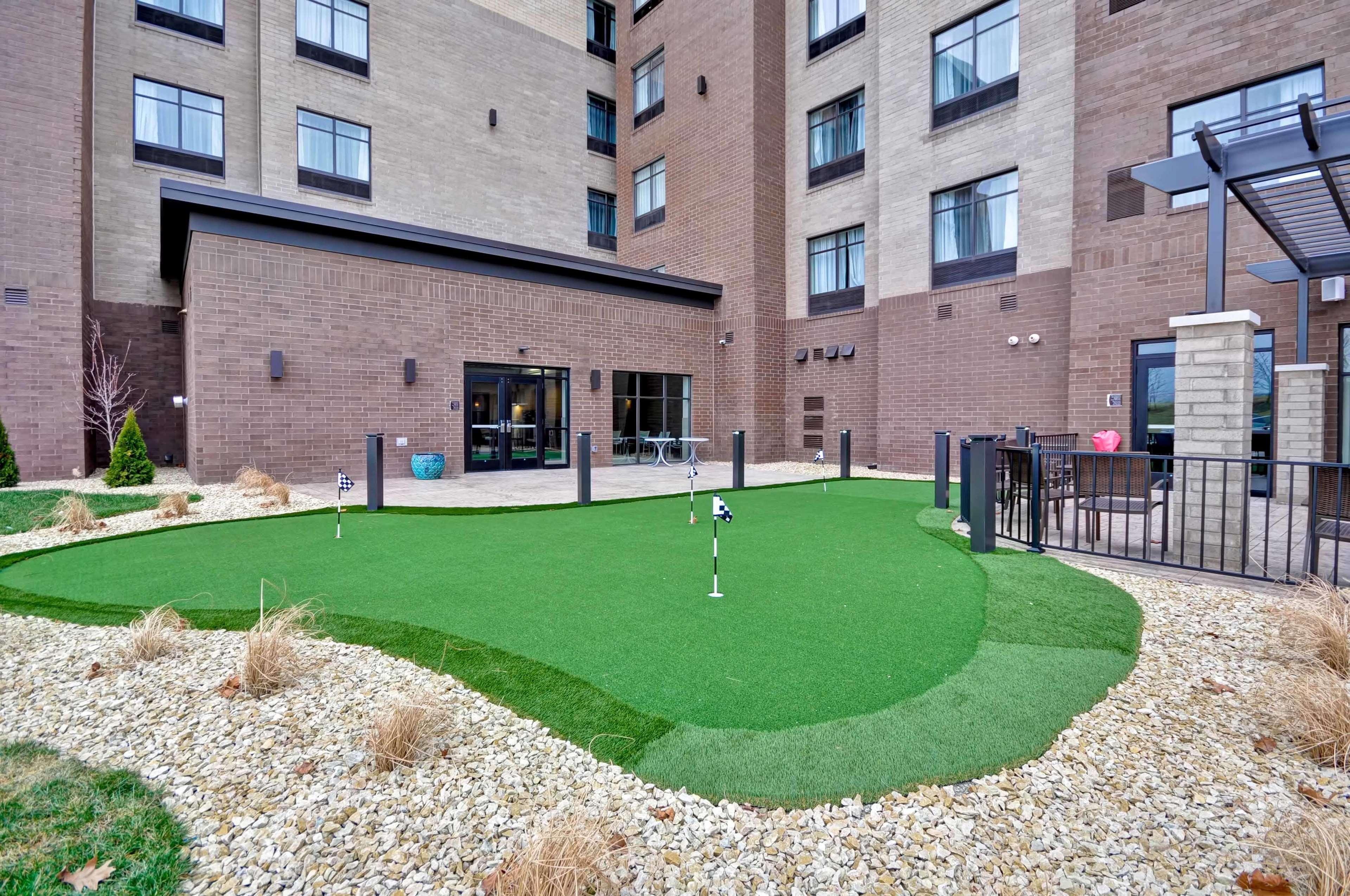 Homewood Suites By Hilton Cincinnati/Уест Честър Екстериор снимка