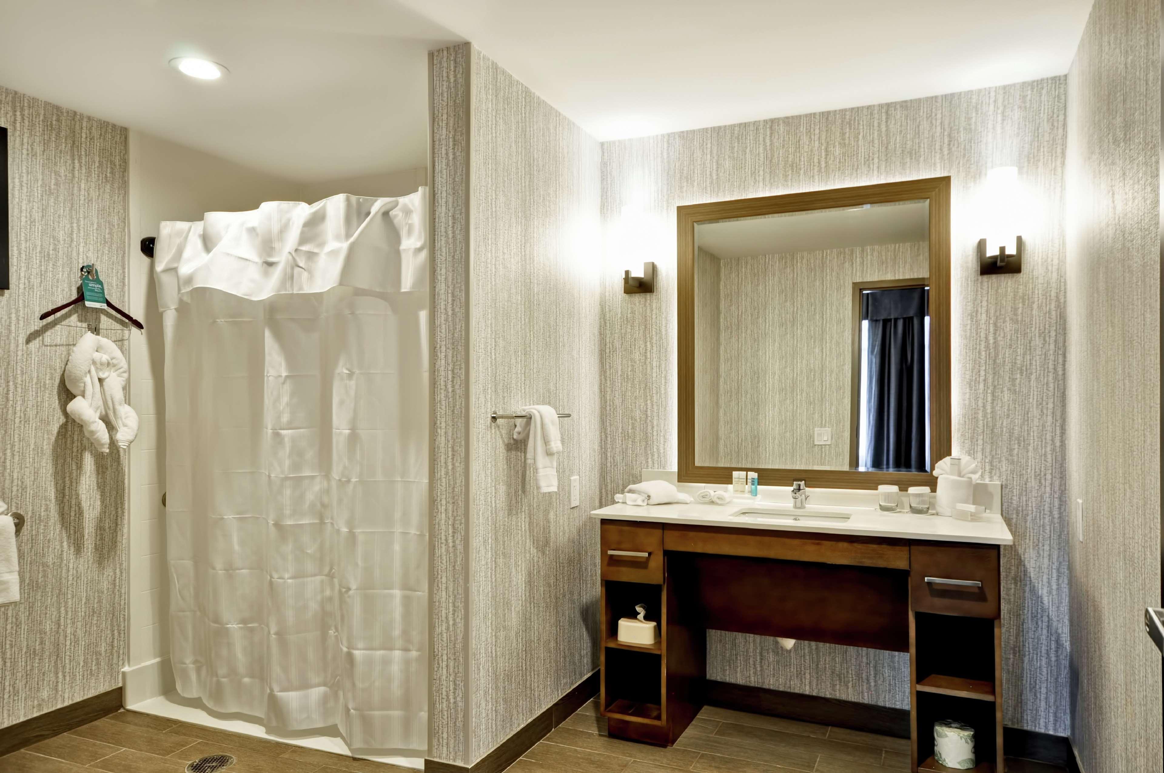 Homewood Suites By Hilton Cincinnati/Уест Честър Екстериор снимка