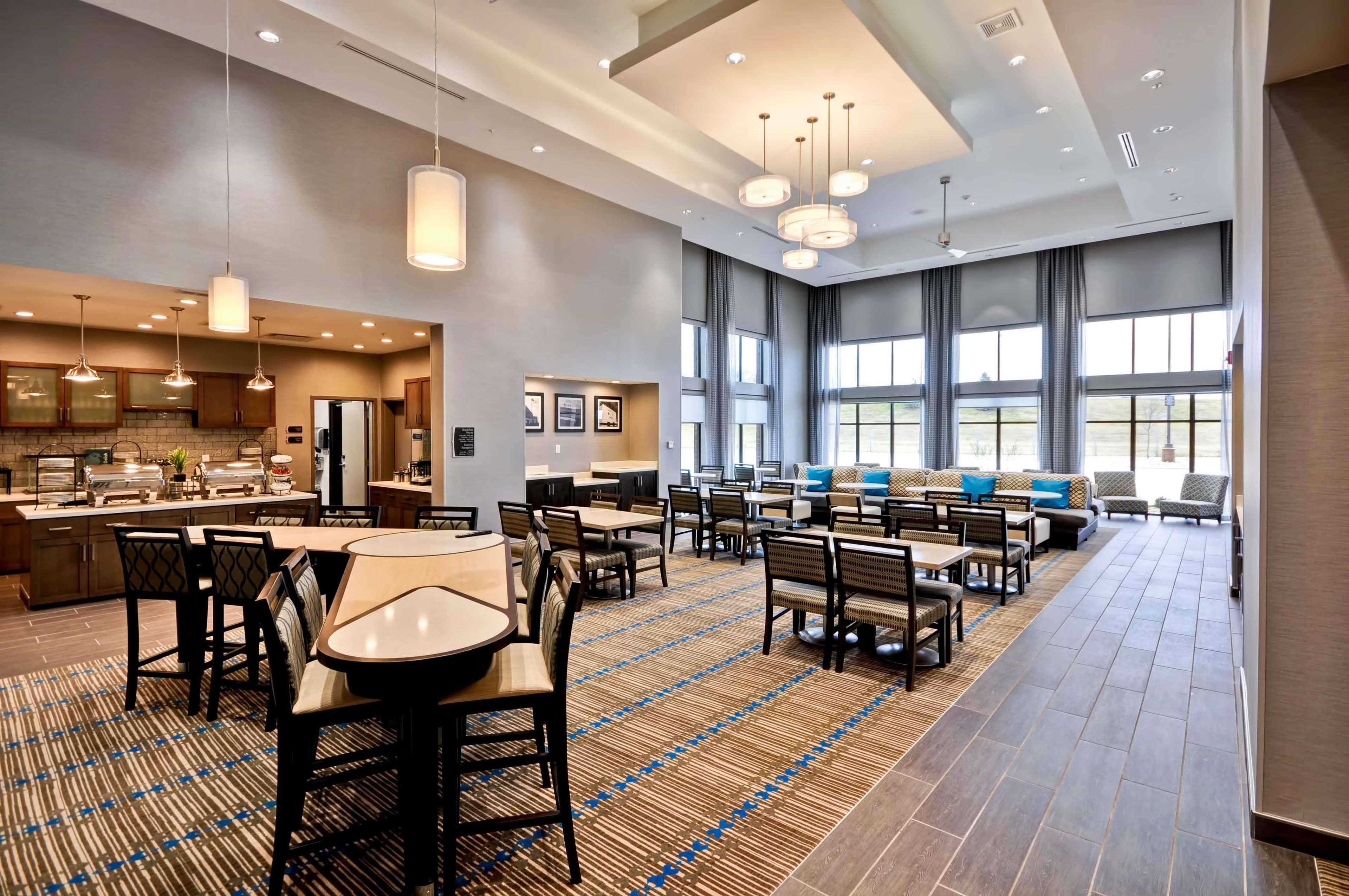 Homewood Suites By Hilton Cincinnati/Уест Честър Екстериор снимка