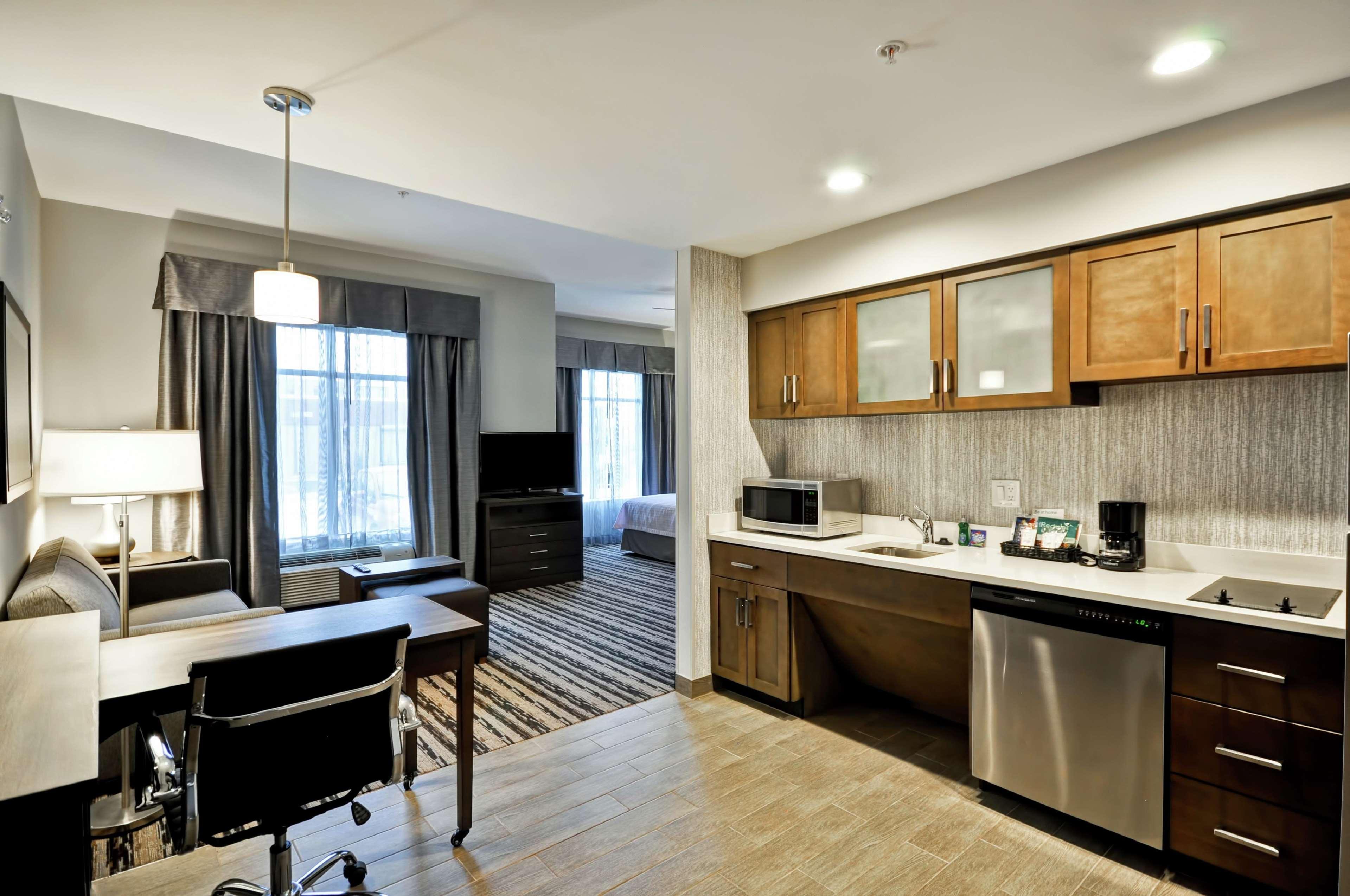 Homewood Suites By Hilton Cincinnati/Уест Честър Екстериор снимка