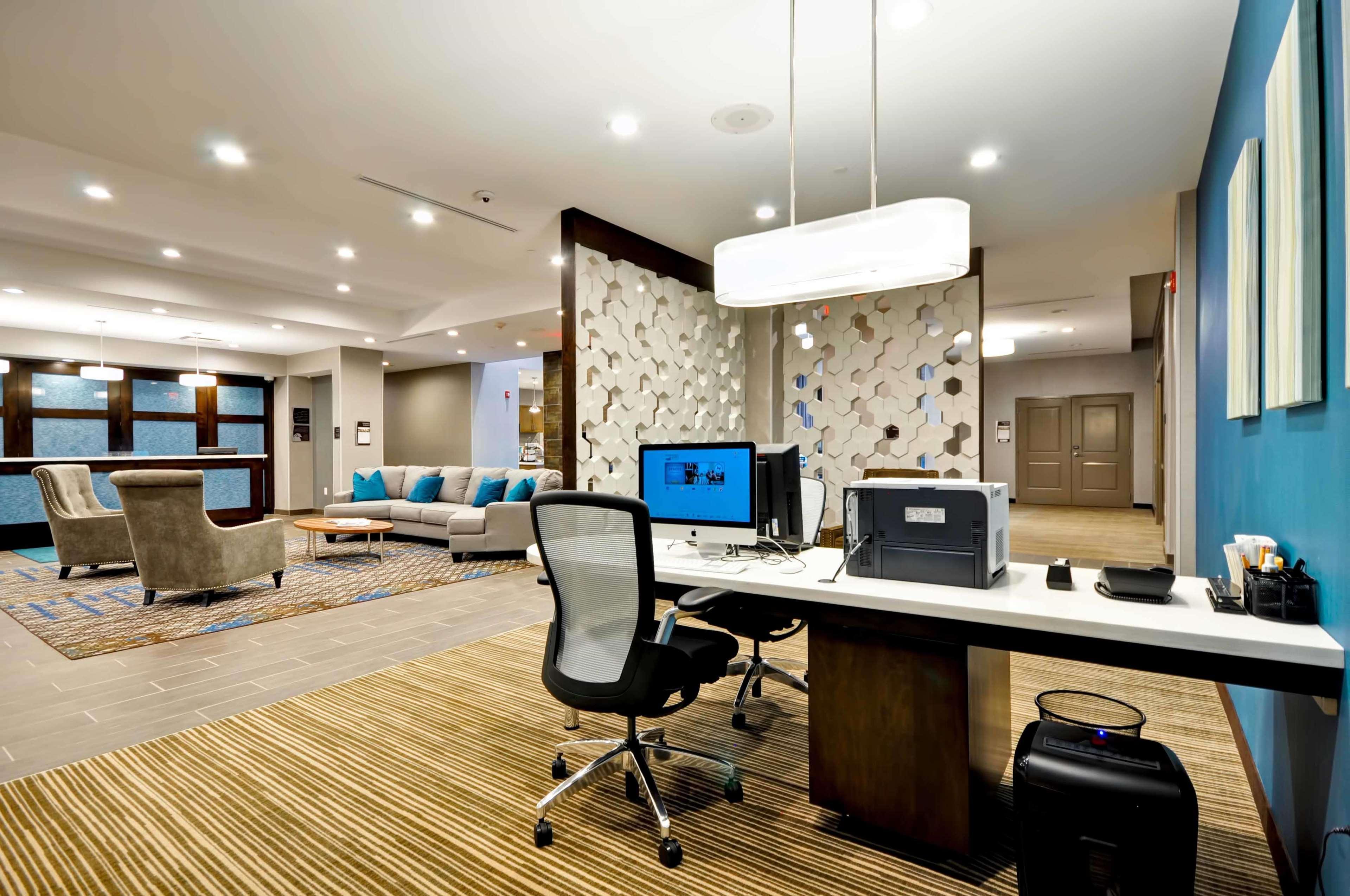 Homewood Suites By Hilton Cincinnati/Уест Честър Екстериор снимка