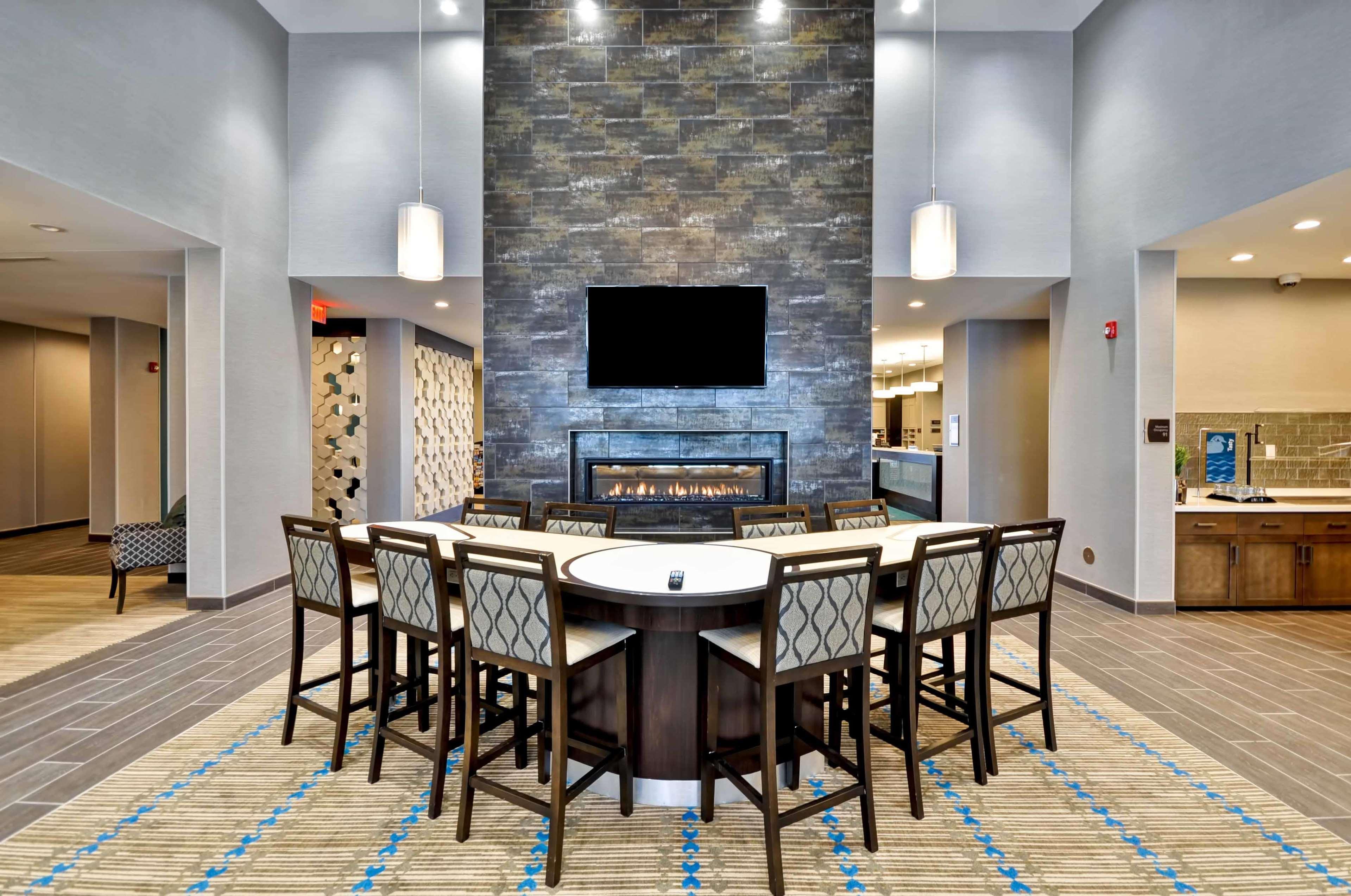Homewood Suites By Hilton Cincinnati/Уест Честър Екстериор снимка