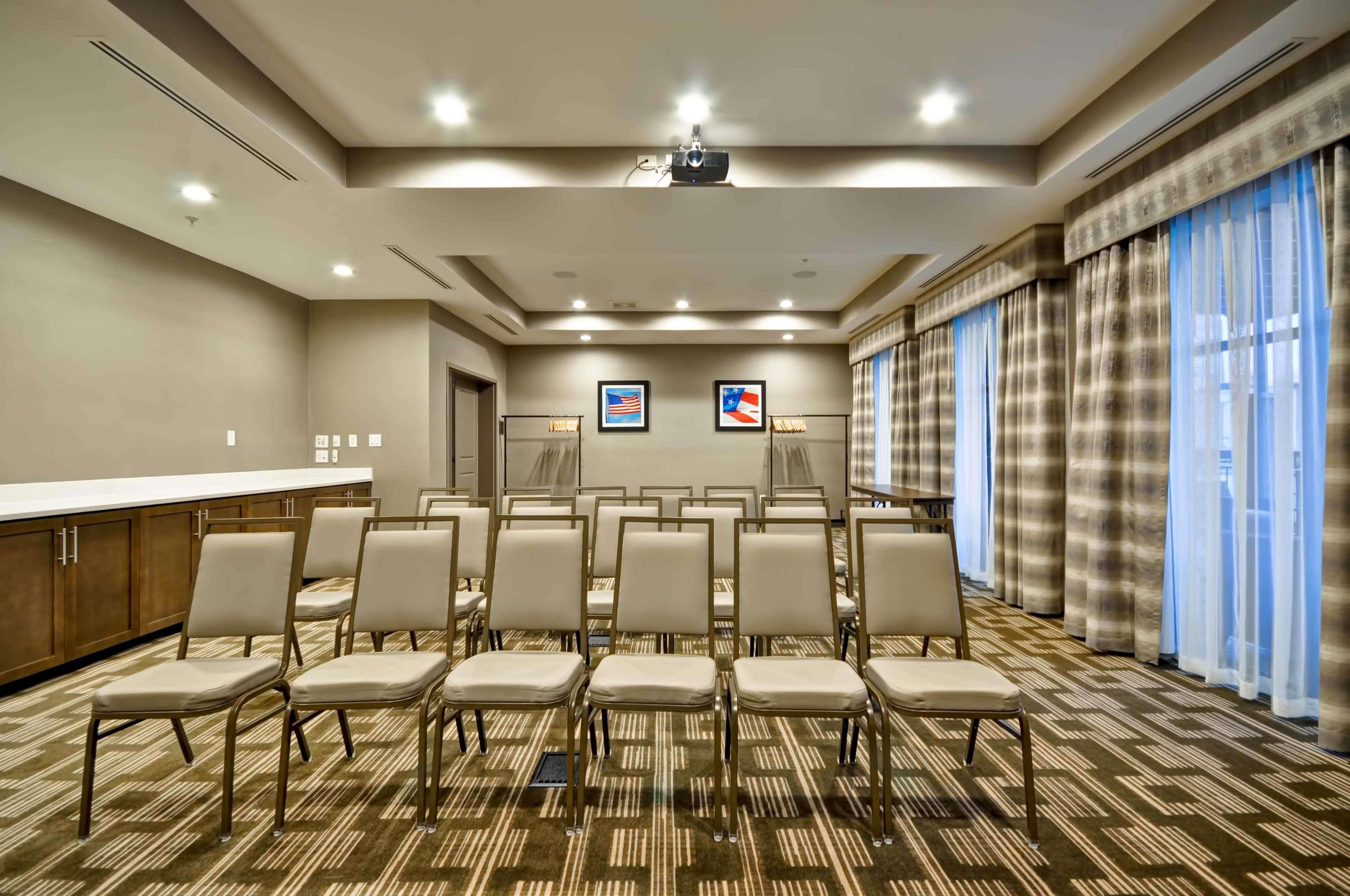 Homewood Suites By Hilton Cincinnati/Уест Честър Екстериор снимка