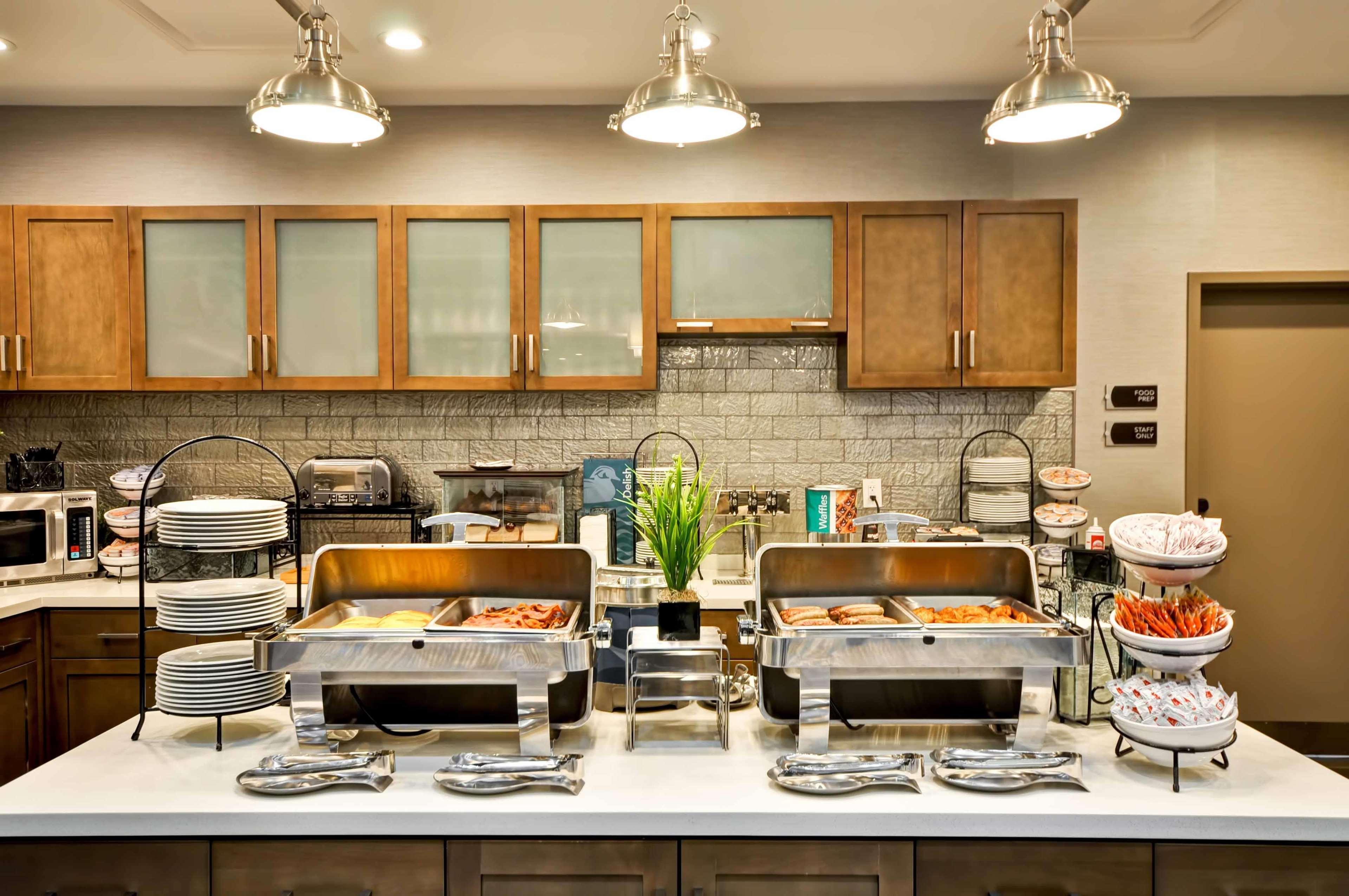 Homewood Suites By Hilton Cincinnati/Уест Честър Екстериор снимка
