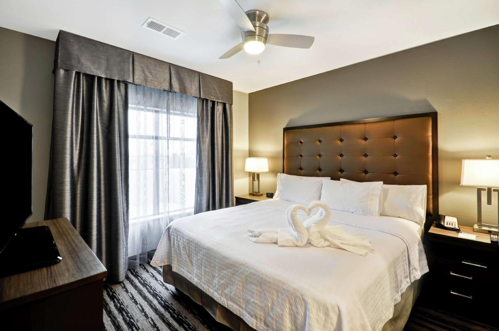 Homewood Suites By Hilton Cincinnati/Уест Честър Екстериор снимка